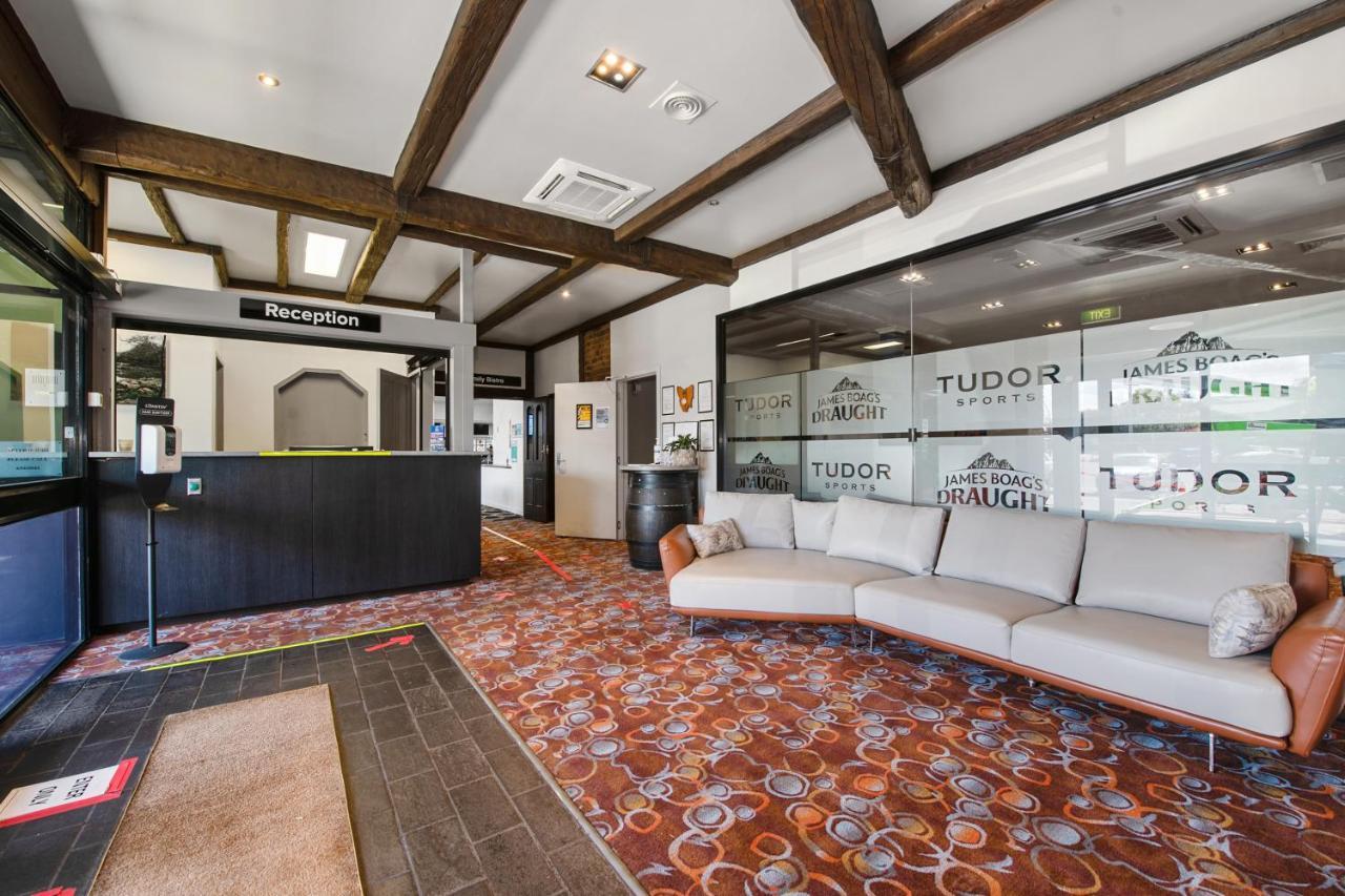 Olde Tudor 4* Launceston